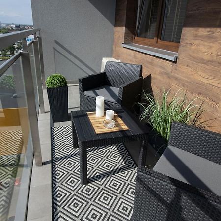 Vip Apartament Жешув Экстерьер фото