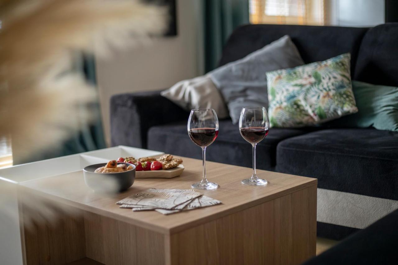 Vip Apartament Жешув Экстерьер фото